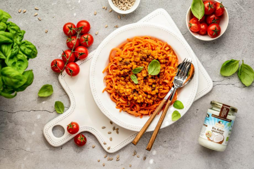 Möhren-Spaghetti mit Rote-Linsen-Bolognese