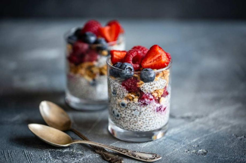 Veganer Kokos-Chia-Pudding
