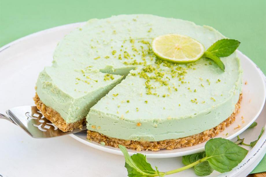 Roher Limetten-Kokos-Kuchen