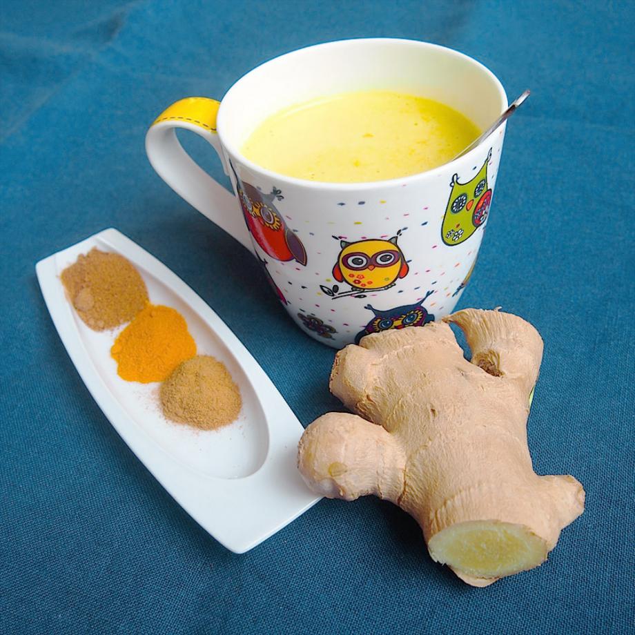 "Goldene Milch"