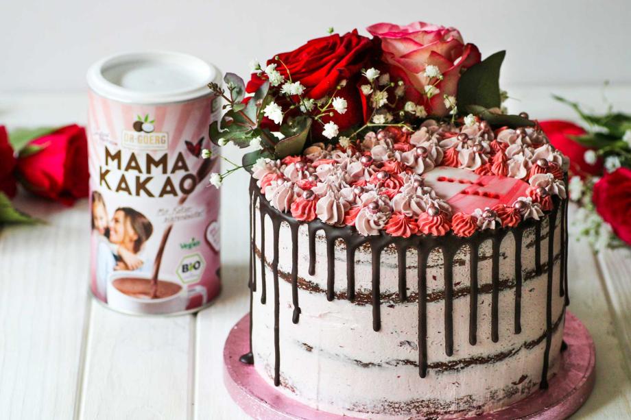 Vegane Muttertags-Torte mit Heidelbeer-Kokos-Mandelmus-Creme