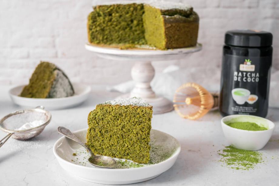Matcha-Mandelkuchen