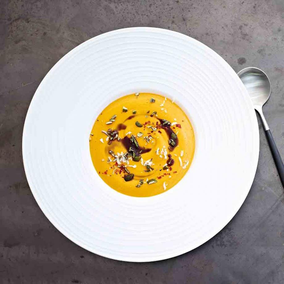 Kürbis-Kokos-Suppe mit Zitronengras