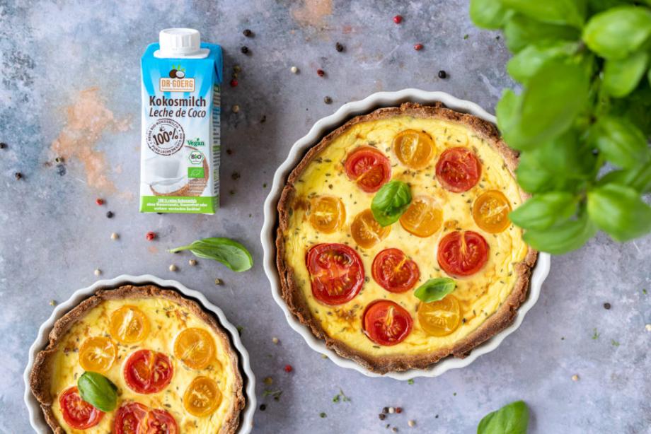 Sommerliche Lowcarb-Quiche mit Tomaten & Basilikum