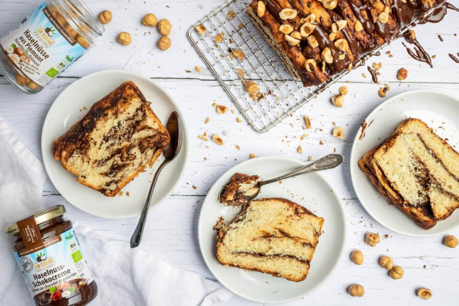 Schoko-Nougat-Zupfbrot