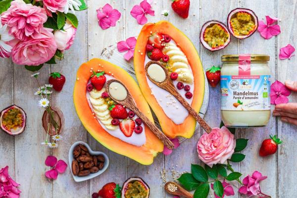Papaya Joghurt Boats