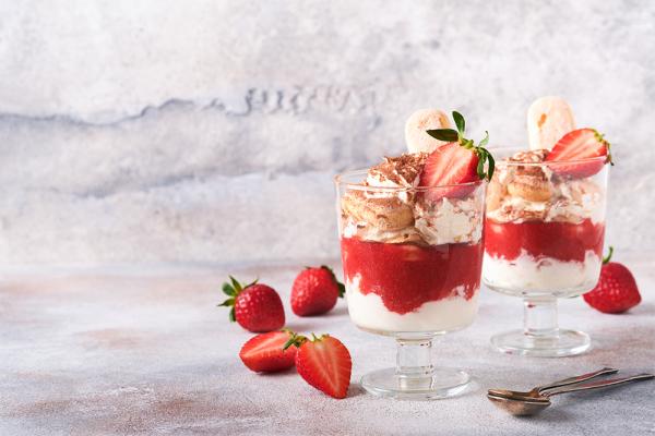 Erdbeer Tiramisu im Glas