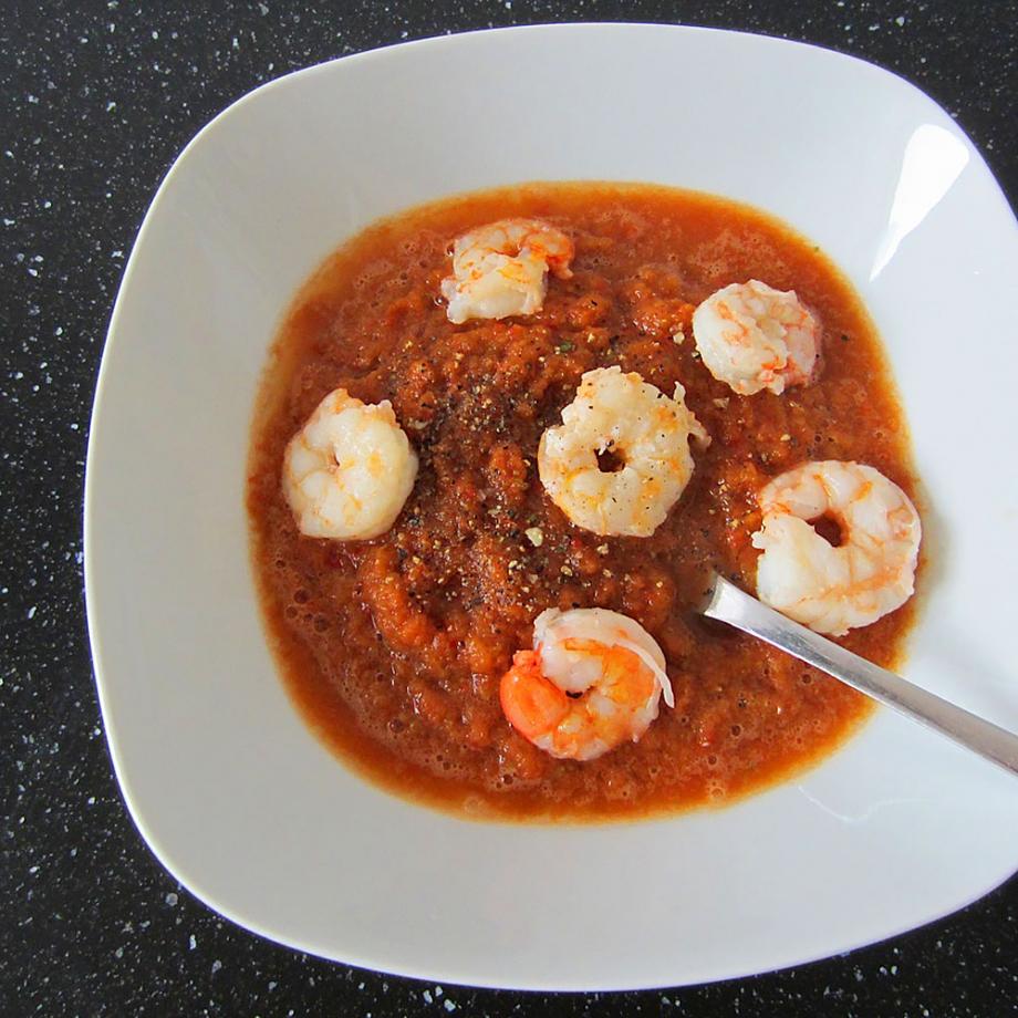 Gazpacho mit Garnelen