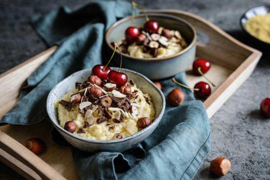 Kokos-Hirse-Porridge