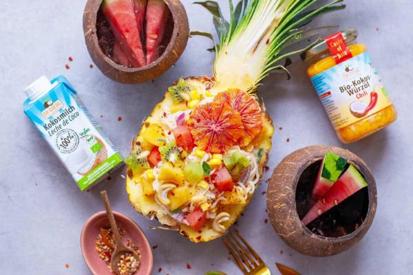 Tropical Ananas-Nudelsalat