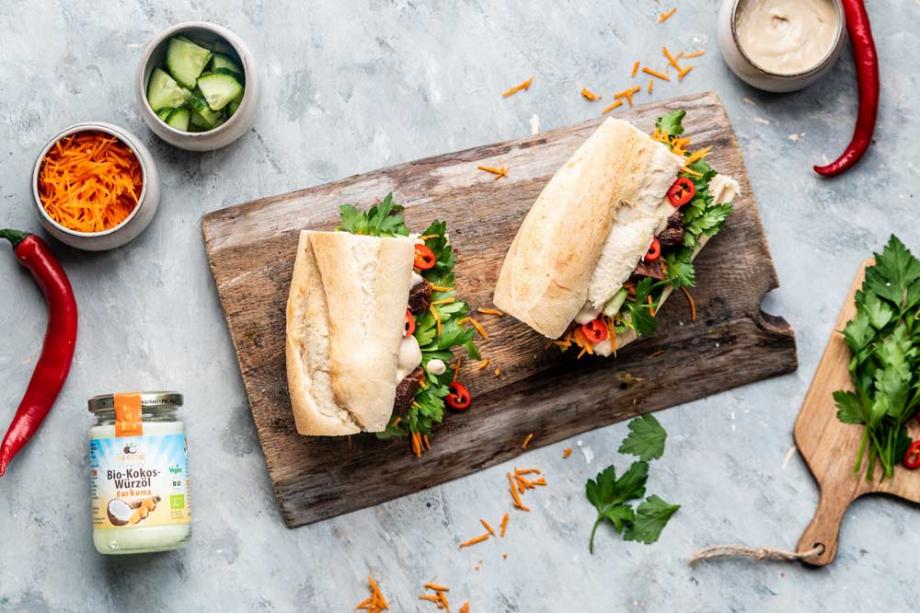 BBQ-Jackfruit Banh Mi-Sandwich