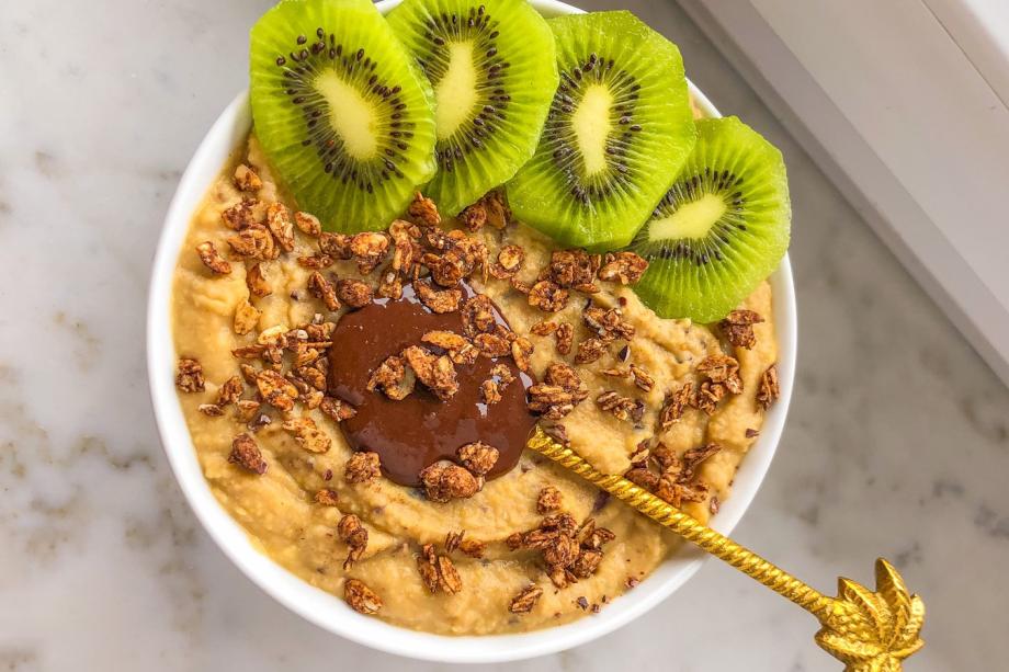 Cookie-Dough-Bowl mit Trinkkokosmilch