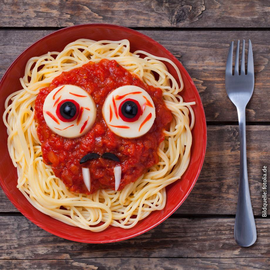 Vegane Spaghetti mit Paprika-Tomatensauce