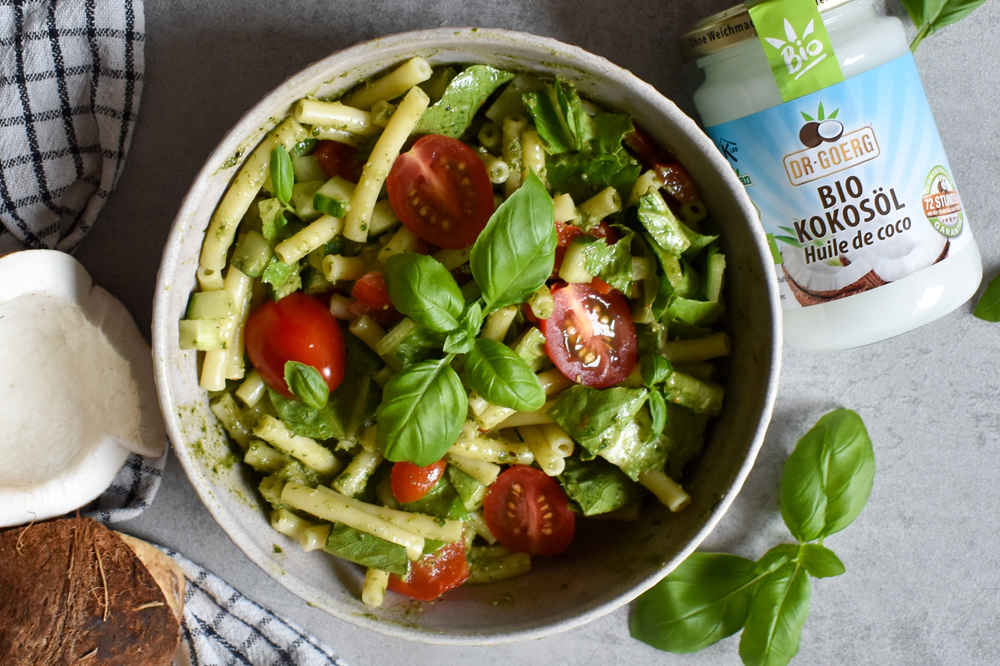 Schneller Nudelsalat mit Pesto